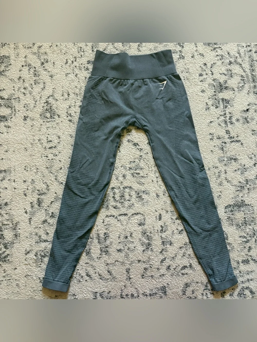 Gymshark Kids Black Seamless High-Waist Leggings size medium
